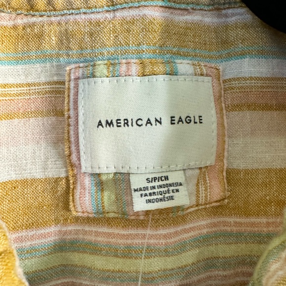 American Eagle, size small, button down. NWT. - Picture 5 of 5